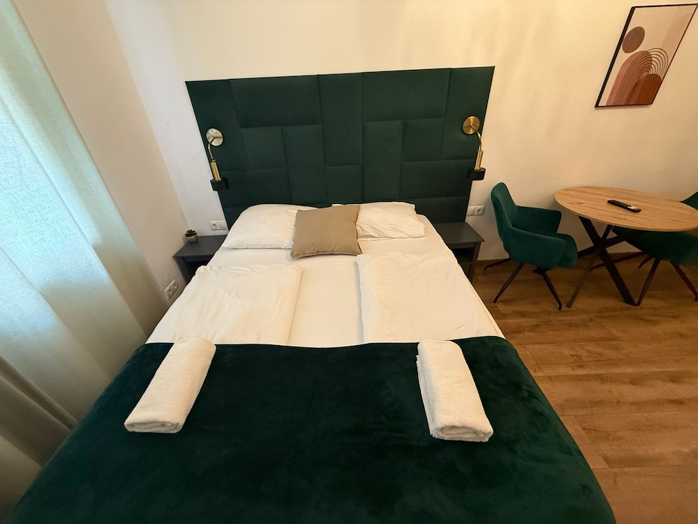 Basic Apartment