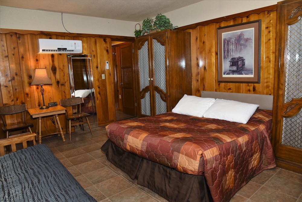 Premium 3 Full Bed photo 1