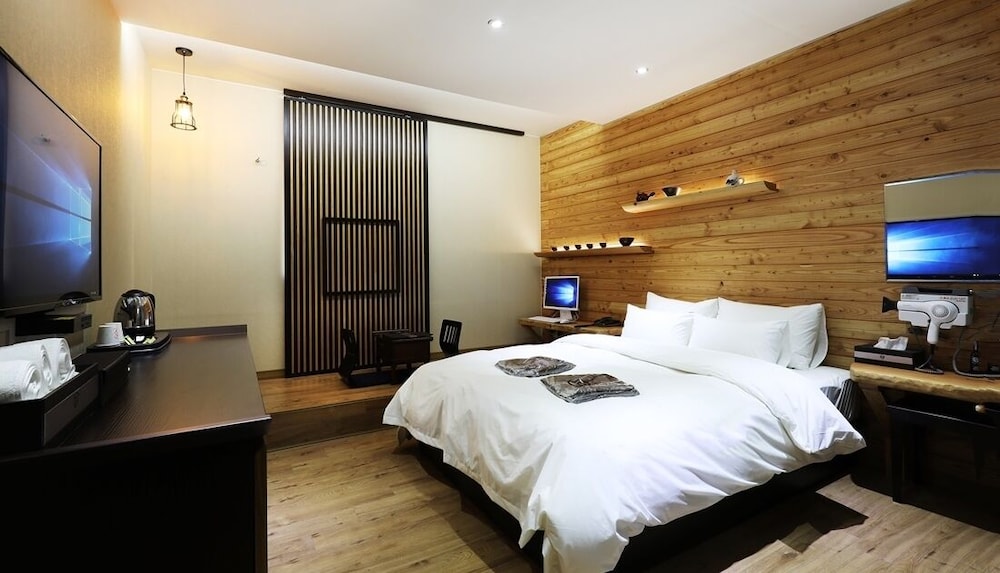 Standard Room - Photo 5
