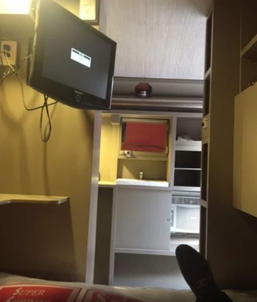 Design Mobile Home, 1 Queen Bed, Non Smoking photo 3