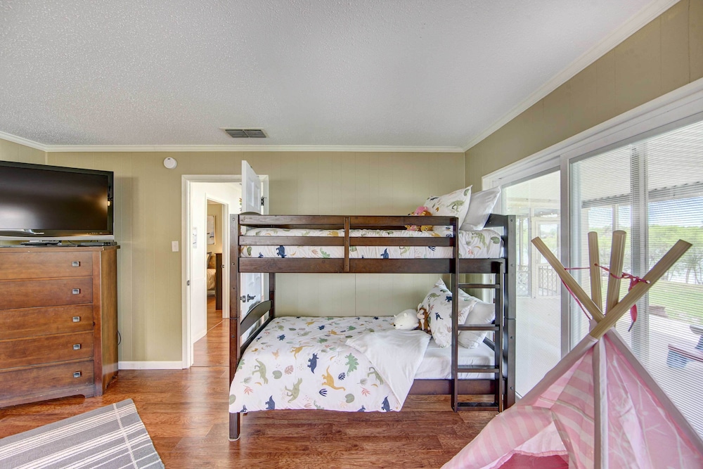 Cottage (4 Bedrooms) photo 1