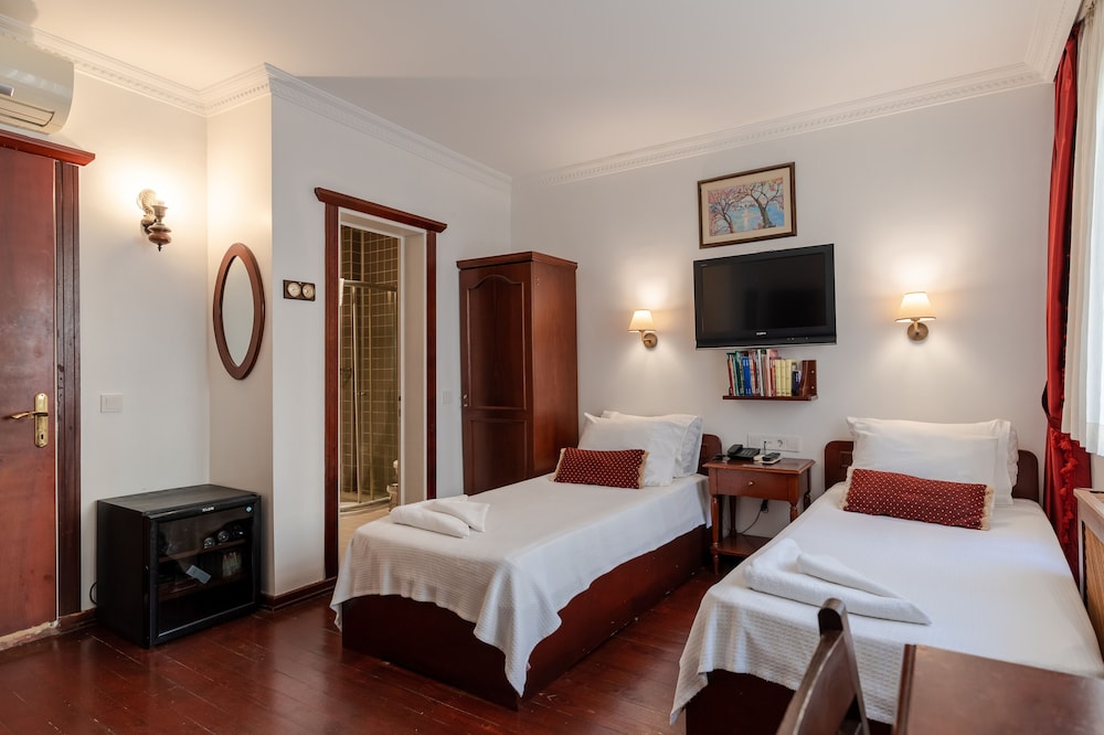 Quadruple Room photo 2