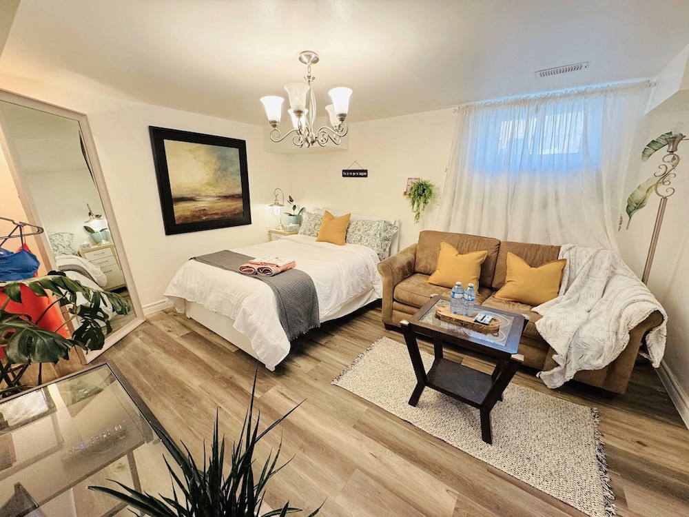Sunrise BnB with Free Parking — photo 27
