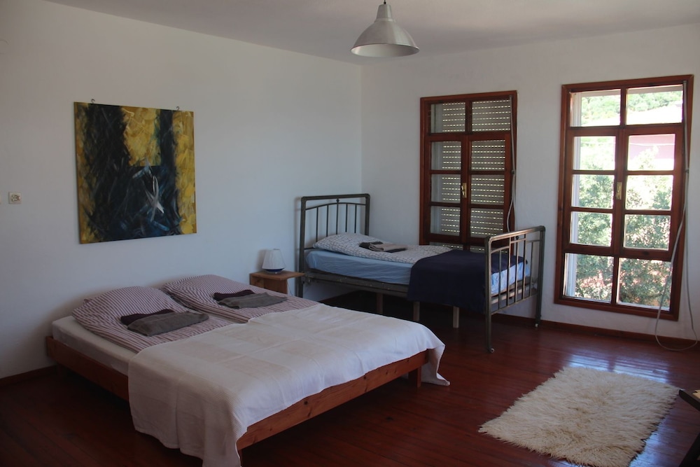 Family Room, Sea View, Beachside