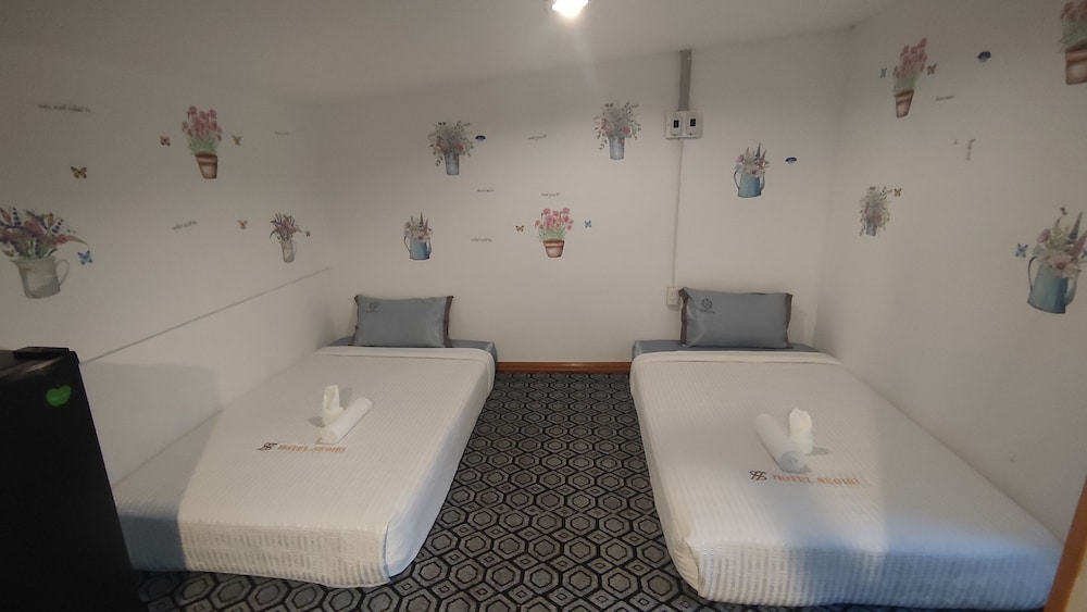 Superior Quadruple Room photo 3