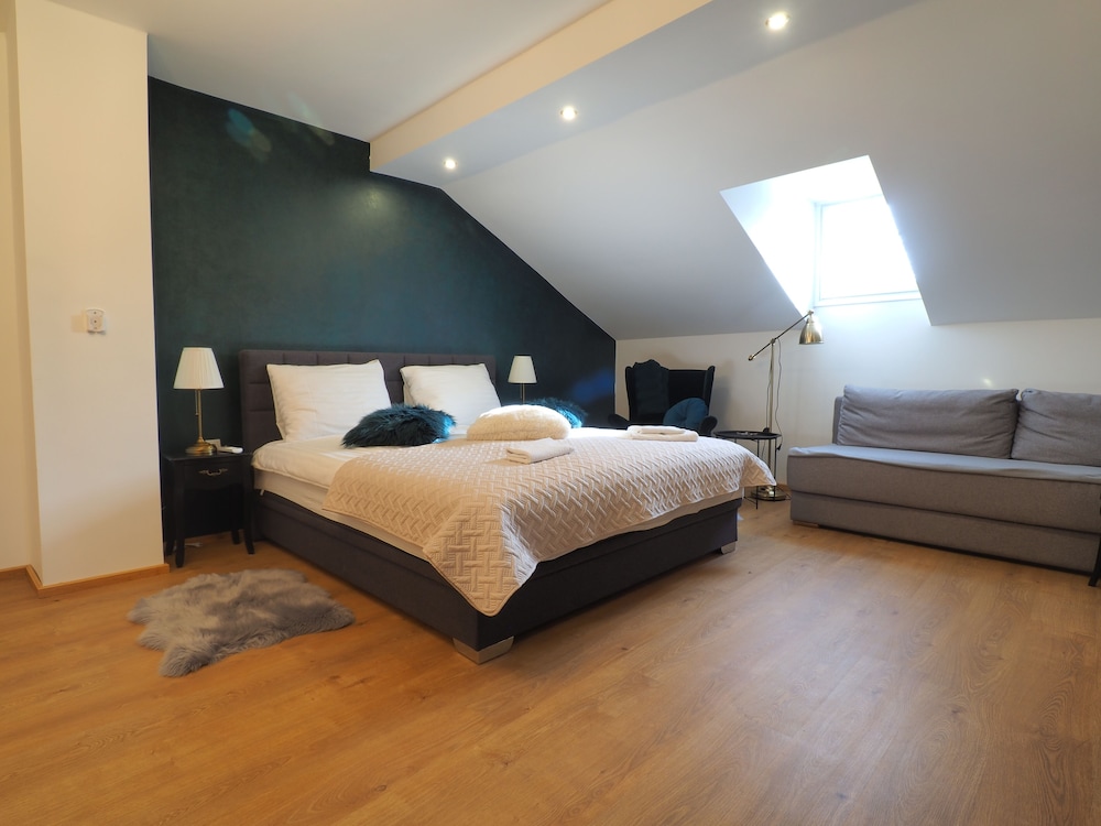 Exclusive Quadruple Room (9) photo 2