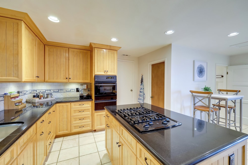 House (2 Bedrooms) photo 1