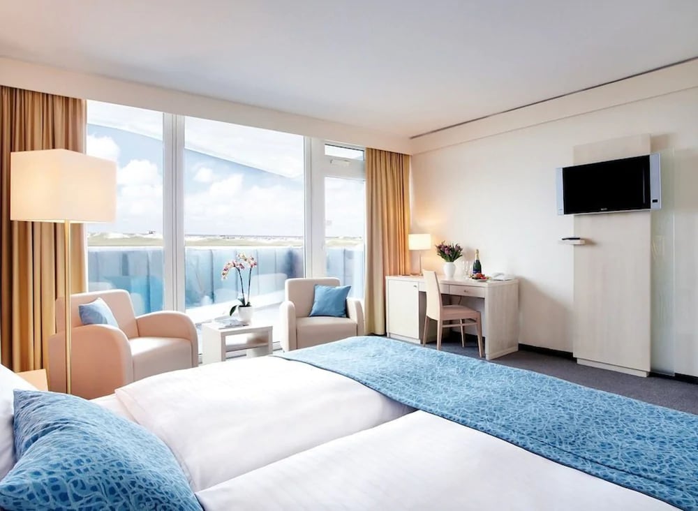 Double Room, Partial Sea View photo 1