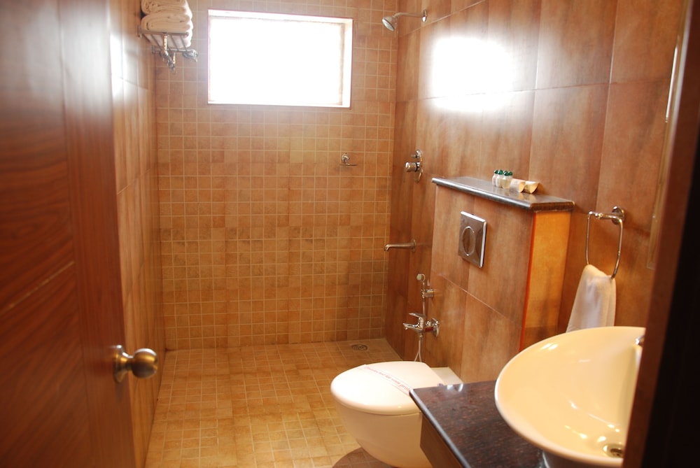 Deluxe Double Room, 1 Double Bed photo 2