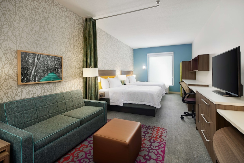 Studio, 2 Queen Beds, Accessible, Non Smoking (Hearing) - Photo 2