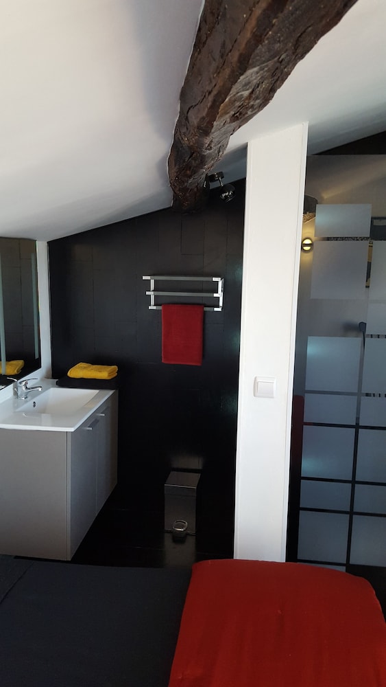 Design Double Room, 1 Queen Bed photo 2