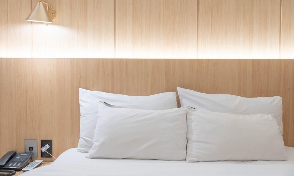 Standard Double Room - Photo 8