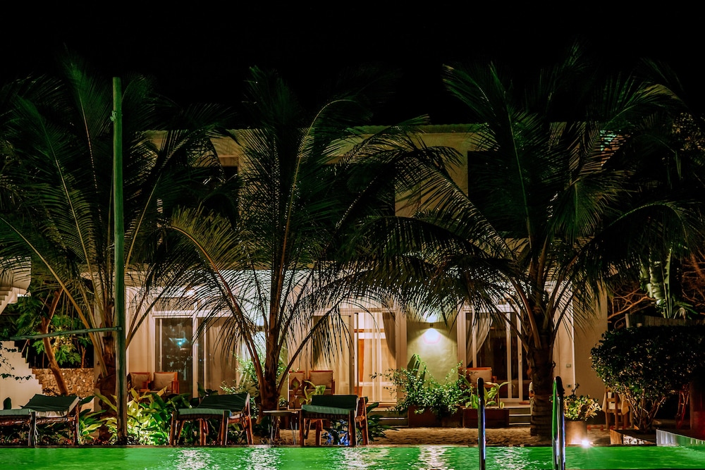 Family Villa, 2 Bedrooms, Balcony, Pool View