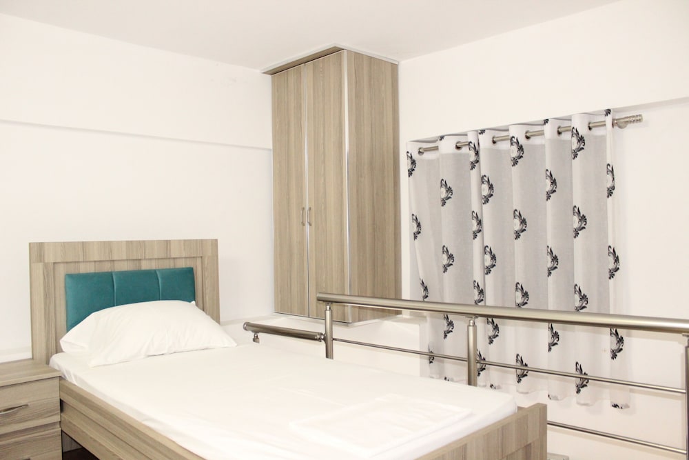Studio Suite photo 2