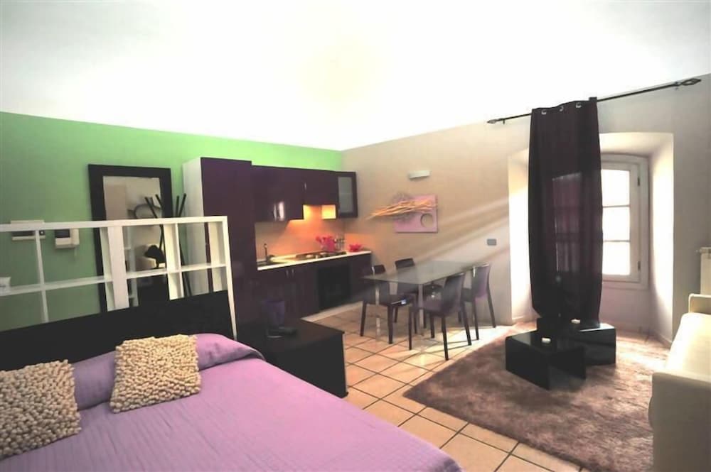 Junior Suite, Private Bathroom