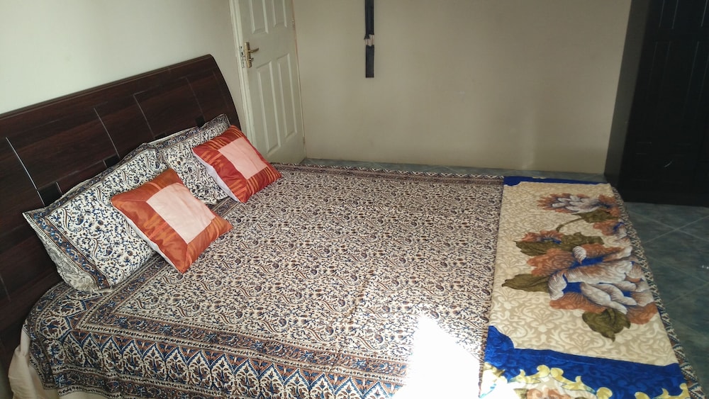 Comfort Bungalow, 4 Bedrooms, Non Smoking, Balcony photo 1