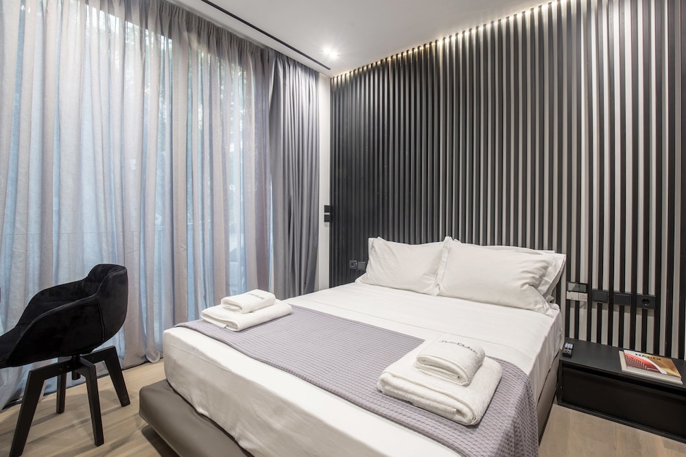 Luxury Suite, 1 Bedroom, Hill View (102) photo 1