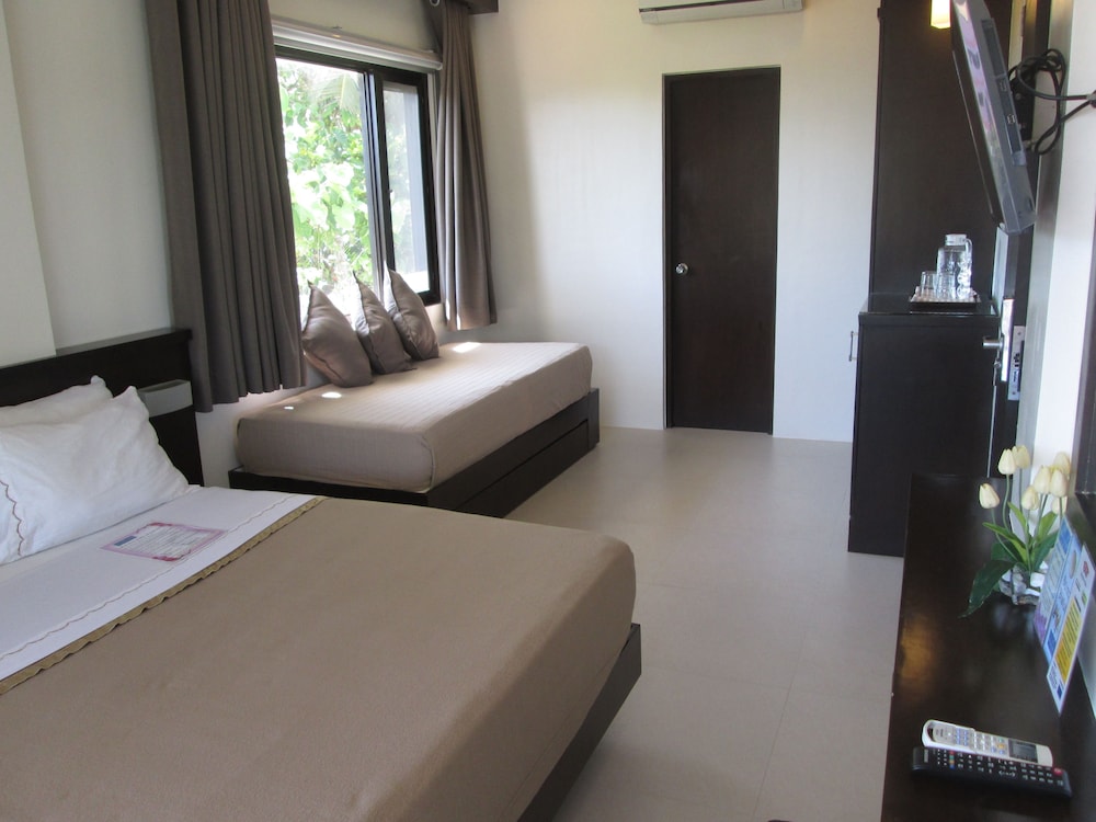 Grand Premier Room - Photo 11