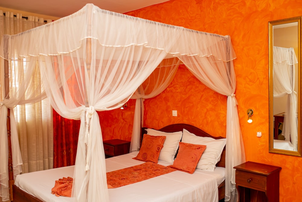 Standard Double Room, City View