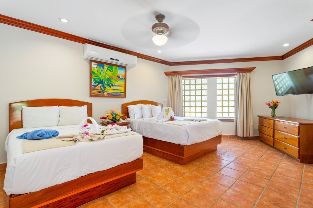 Deluxe Room, 2 Double Beds - Photo 5