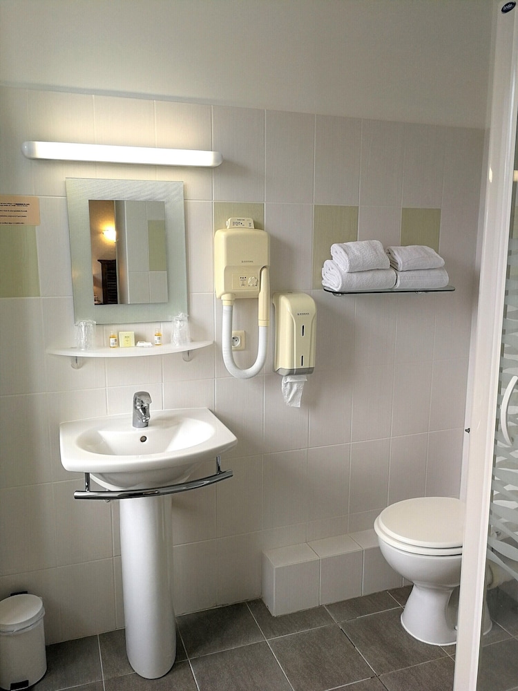 Superior Double Room, Ensuite, Garden View photo 3