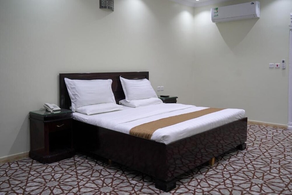 Standard king room photo 2