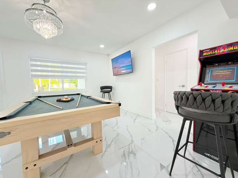 Palm House Near Beach Game Room Pool King Beds, Φωτογραφία 32