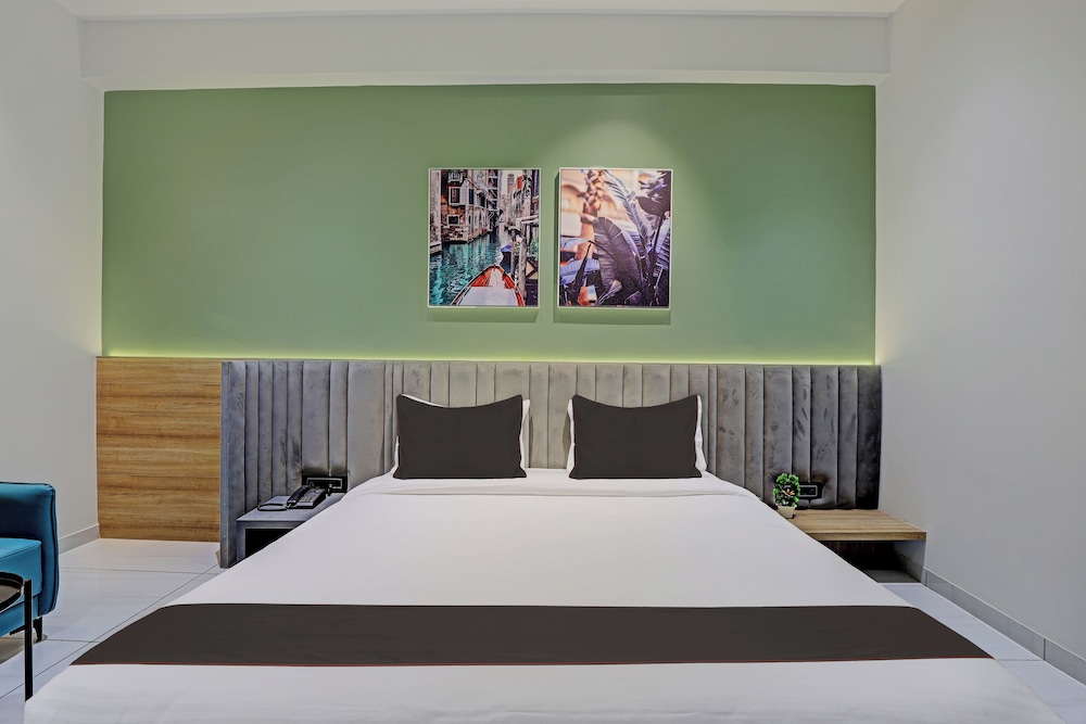 Standard Double Room, City View