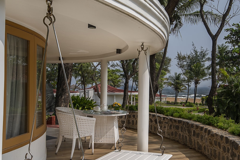 Premium Cottage, Partial Sea View - Photo 3