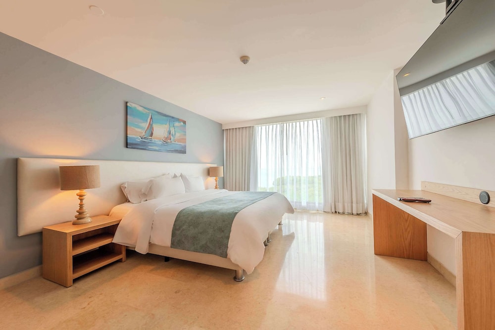 Suite, Multiple Beds, Non Smoking photo 1