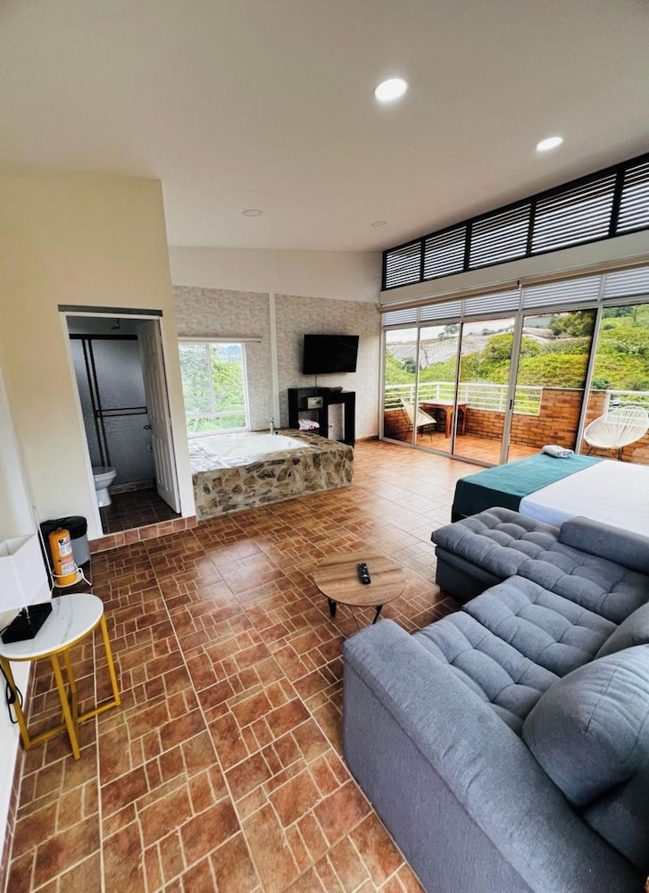 Suite, Mountain View photo 2