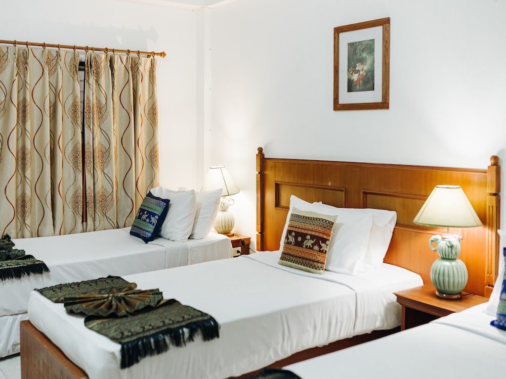 Triple Room (3 Single Beds) - Photo 1