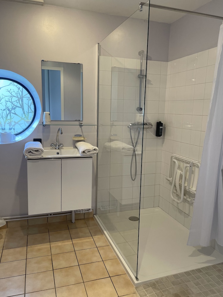 Comfort Room, 1 Bedroom photo 2
