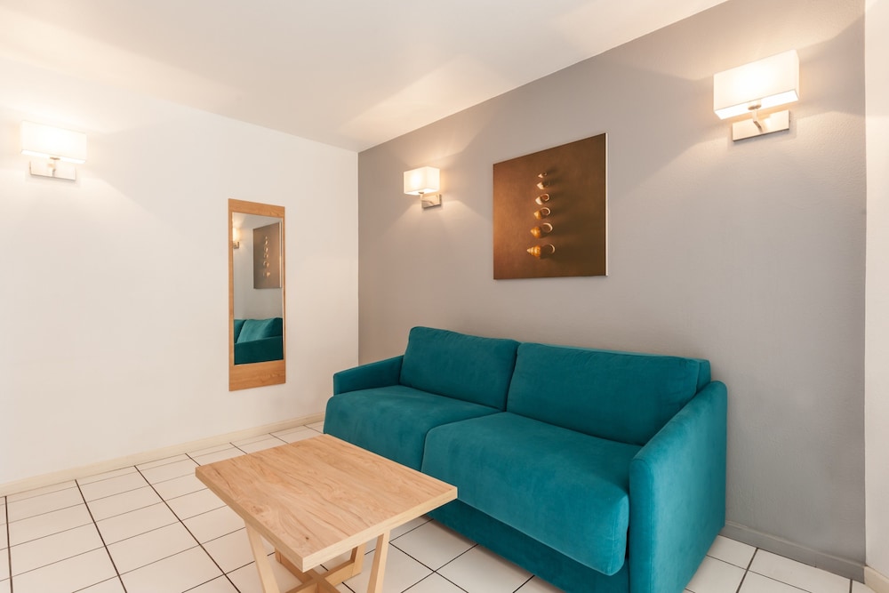 Apartment - Photo 5