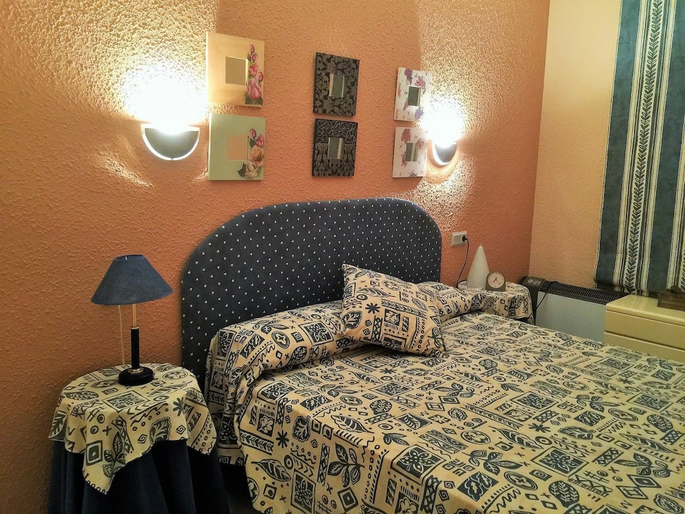 Apartment, 2 Bedrooms (205) photo 3