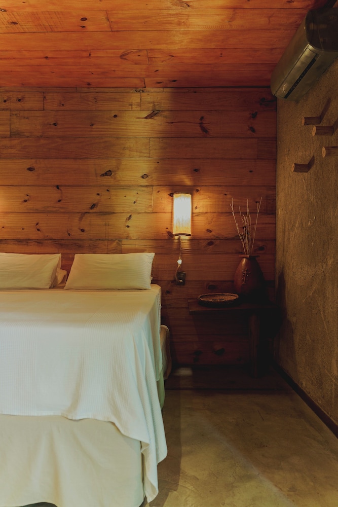 Deluxe Suite - Photo 3
