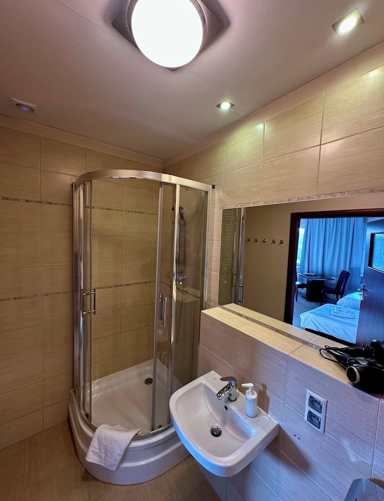 Quadruple Room photo 3