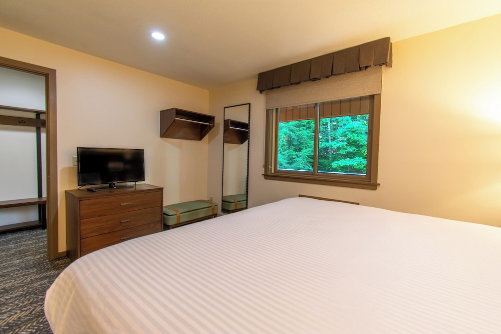 Family Quadruple Room, Balcony photo 1