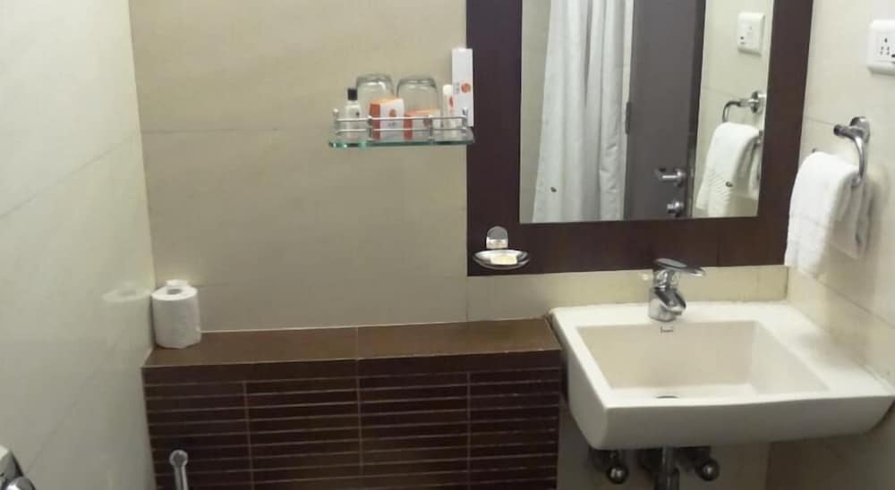 Deluxe Single Room photo 3