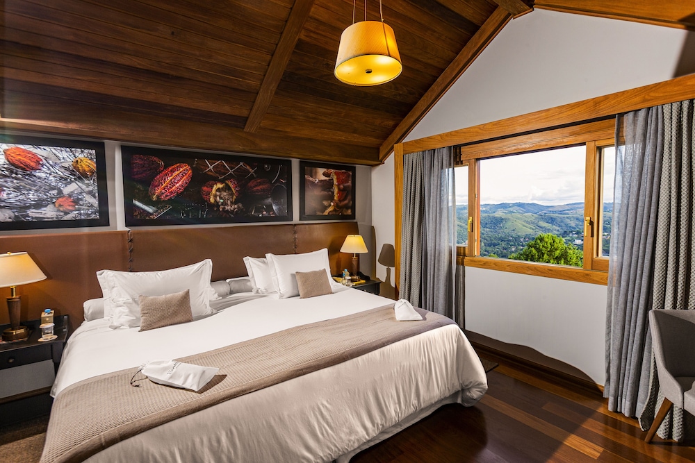 Luxury Room (Stair access only) - Photo 1