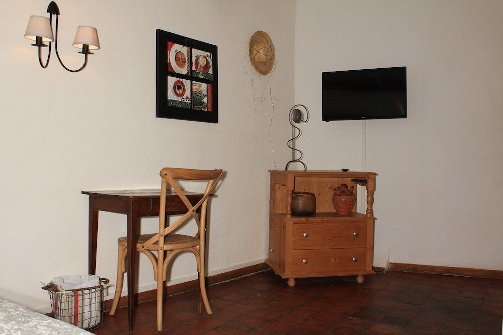 Double Room (Sine) photo 3