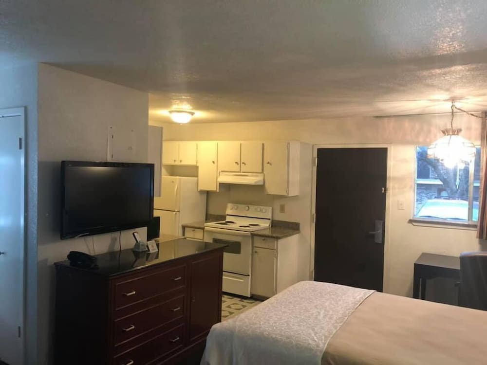 Double Queen Room photo 3