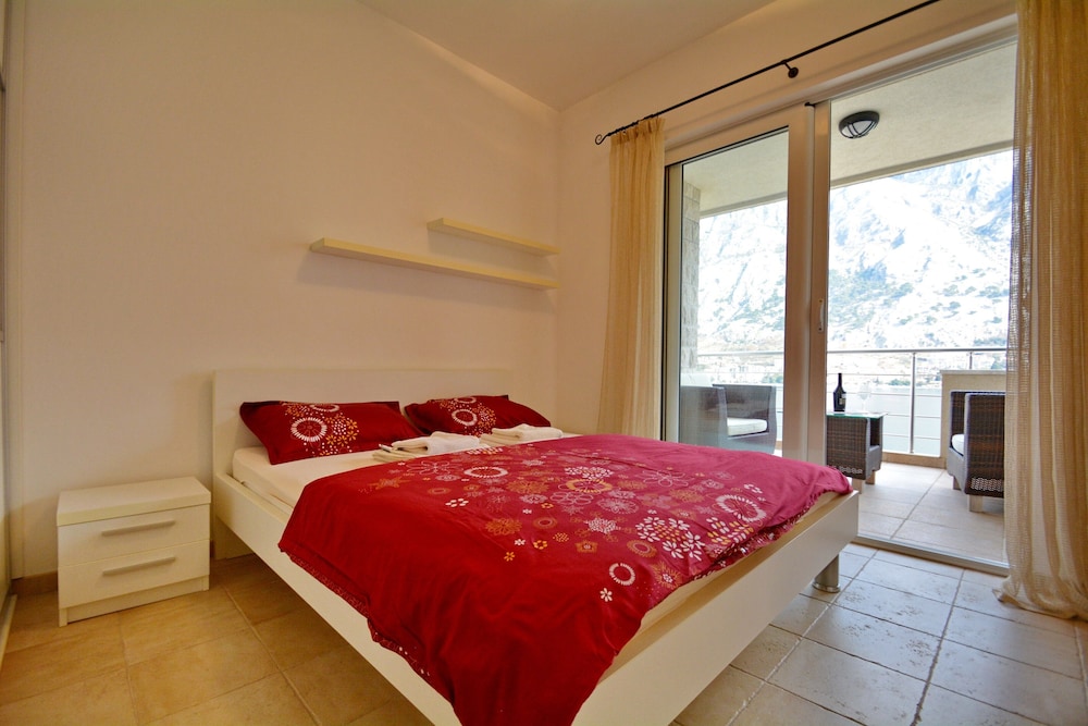 Comfort Apartment, Balcony, Bay View