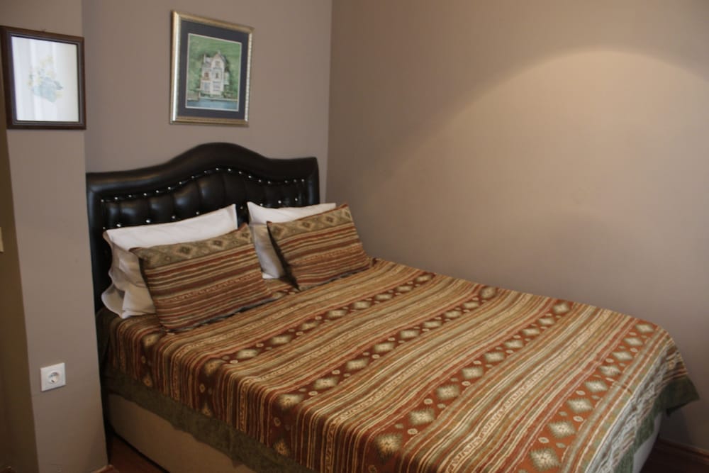 Deluxe Double Room, Private Bathroom photo 2