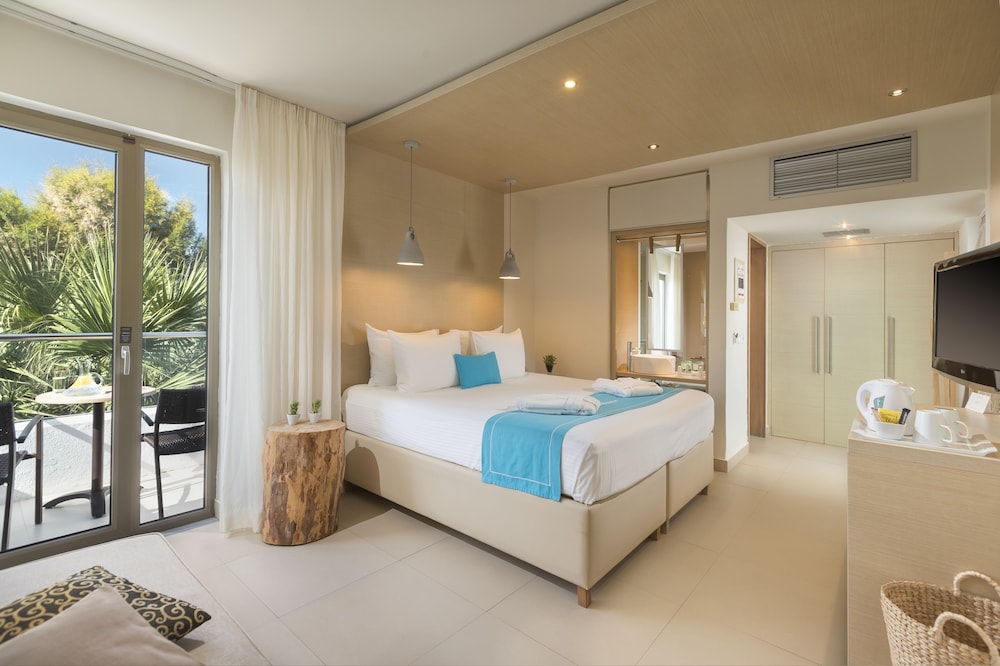 Economy Double or Twin Room