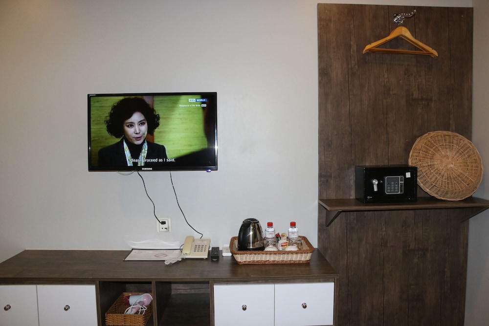 Superior Double Room - Photo 8