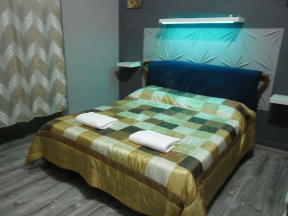 Triple Room, Private Bathroom