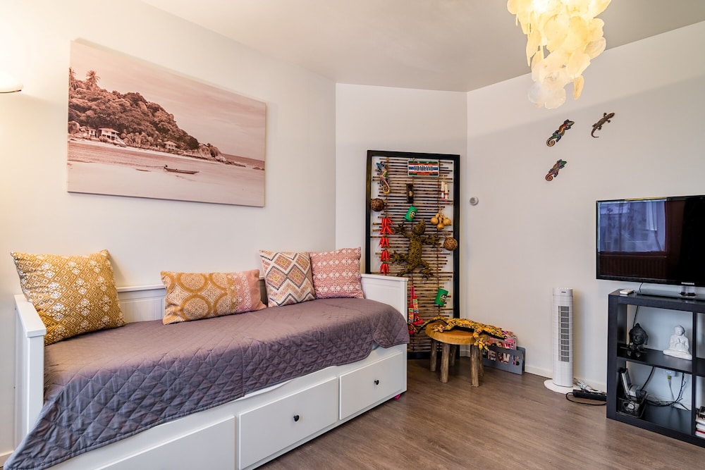 City Apartment photo 1