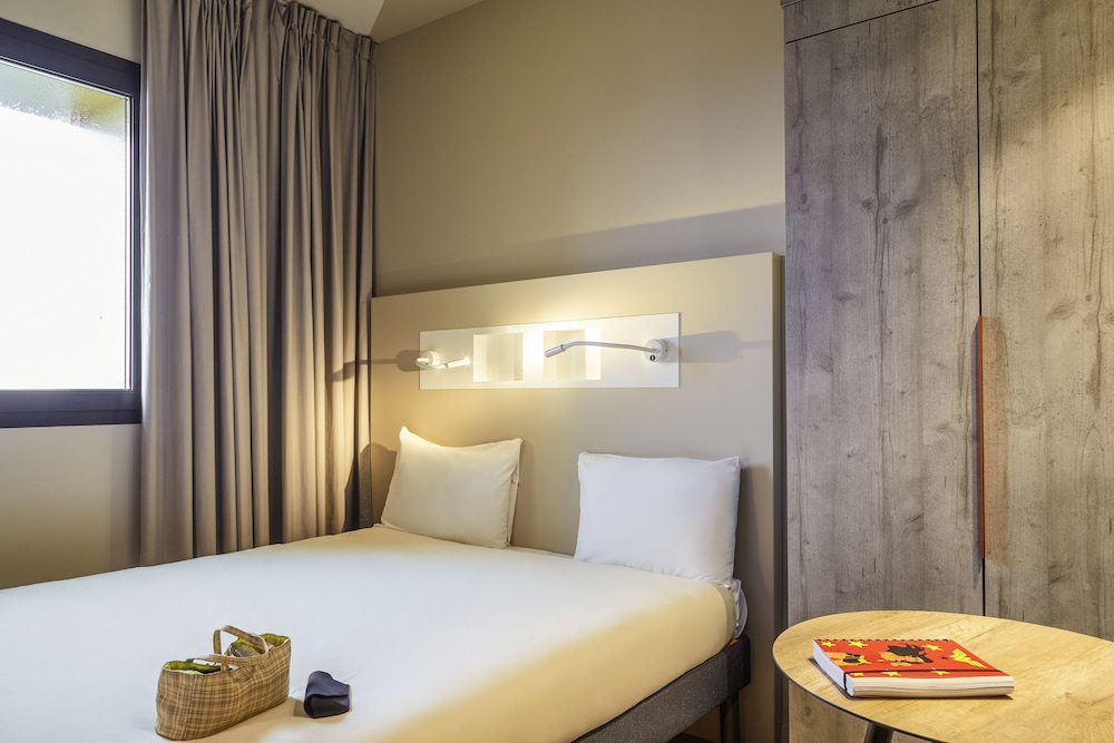 Triple Room, Multiple Beds - Photo 3