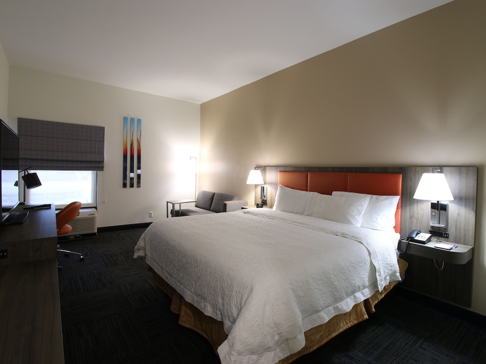 Room, 1 King Bed, Accessible, Non Smoking - Photo 2